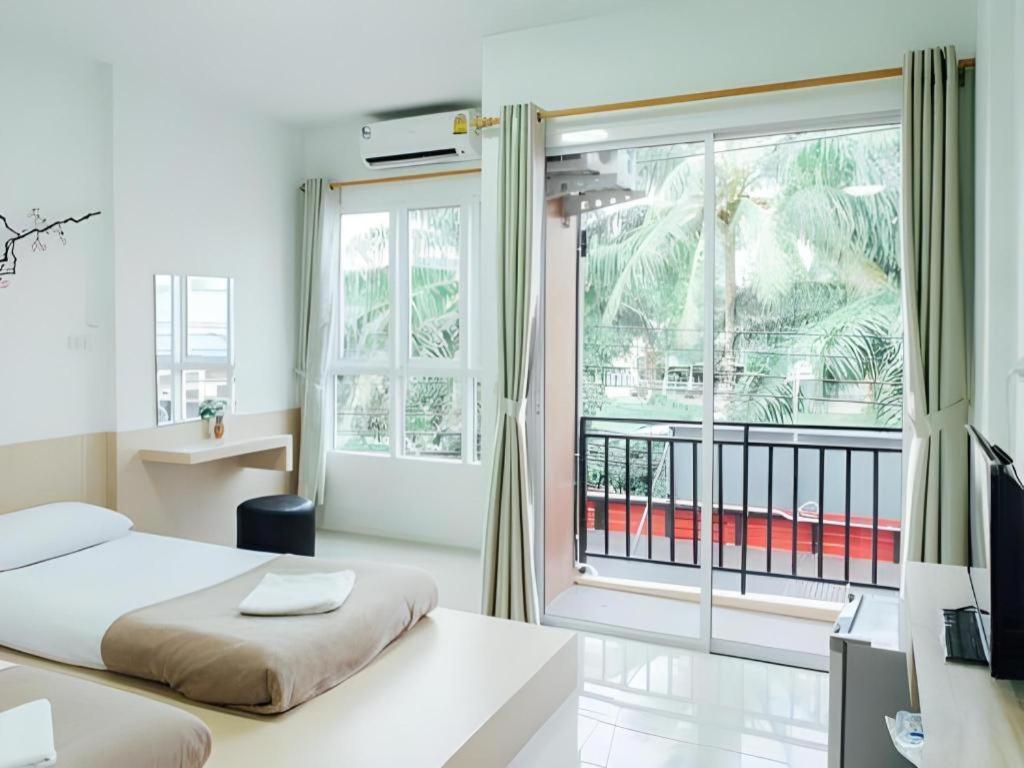 Cheaper Room Сураттхани Экстерьер фото